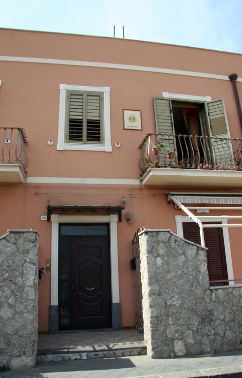 B&B Baia Delle Sirene Giardini Naxos Eksteriør bilde